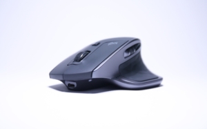 Black ergonomic mouse